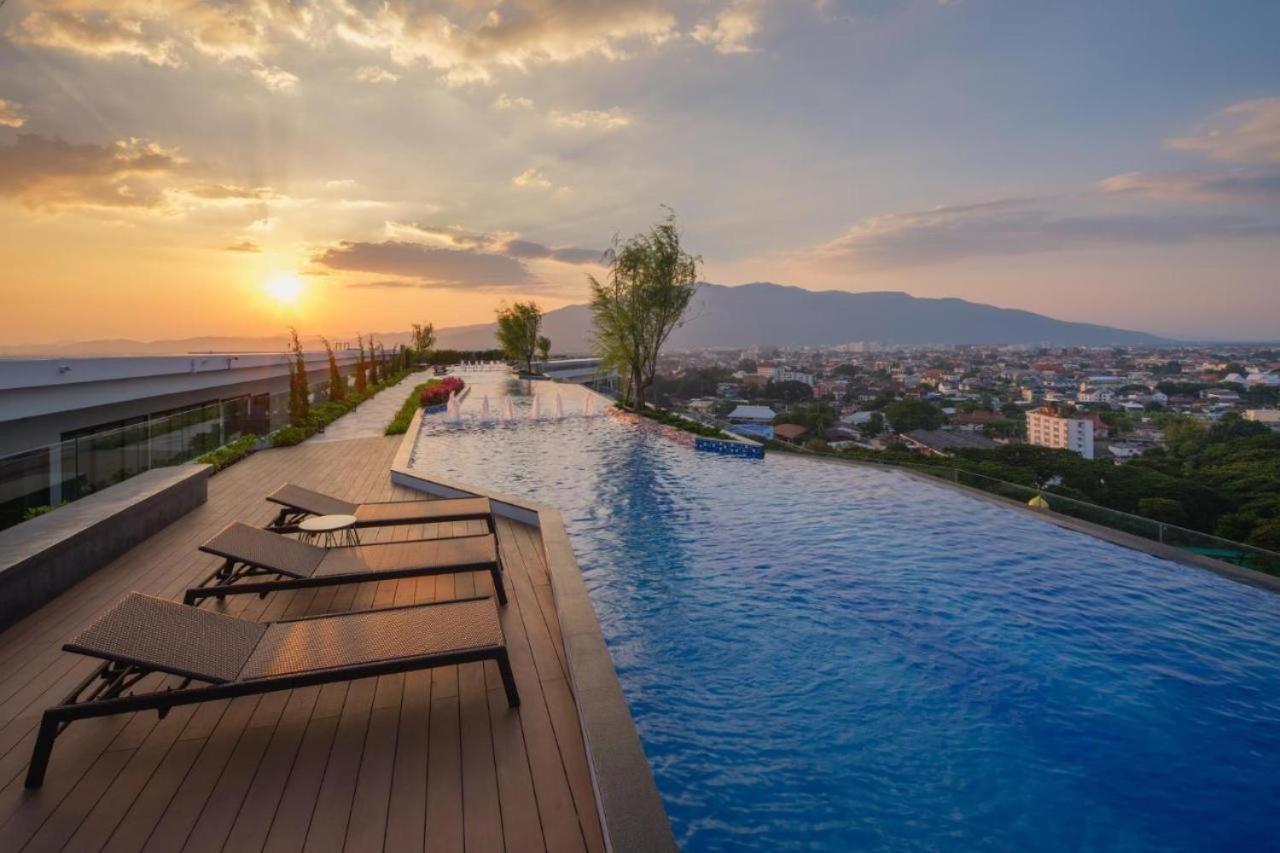 The Astra Sky River Condo 치앙마이 외부 사진