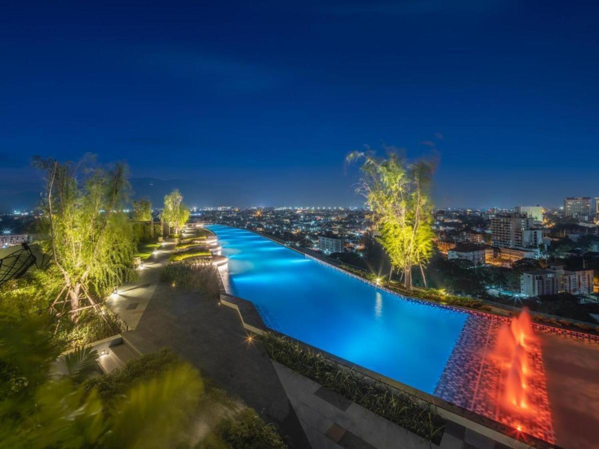 The Astra Sky River Condo 치앙마이 외부 사진