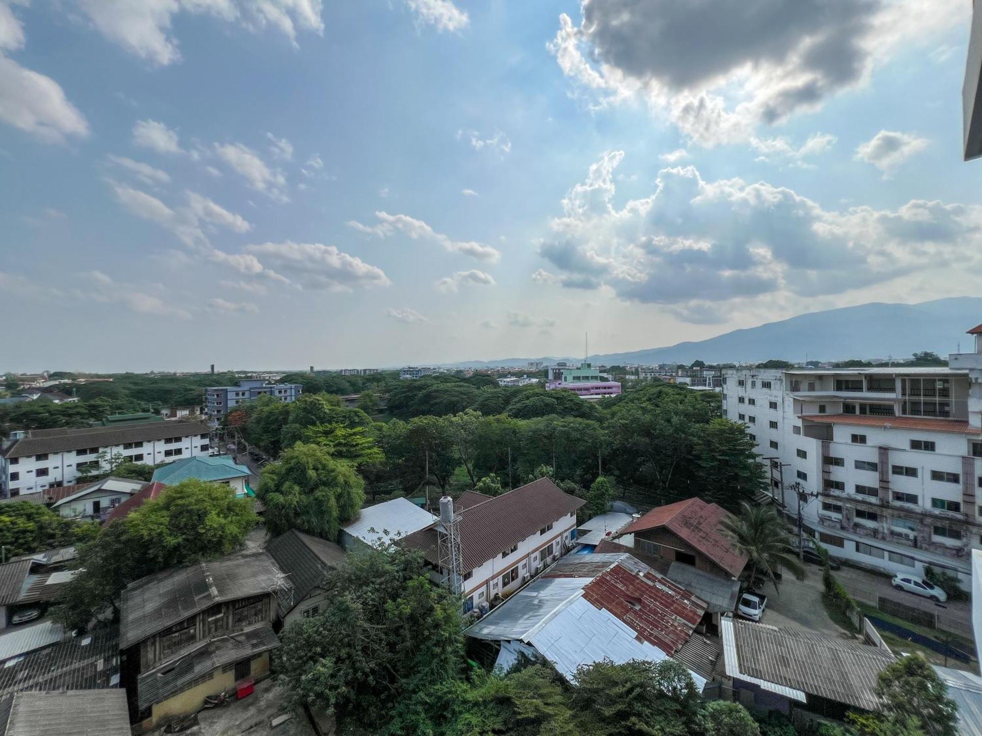 The Astra Sky River Condo 치앙마이 외부 사진